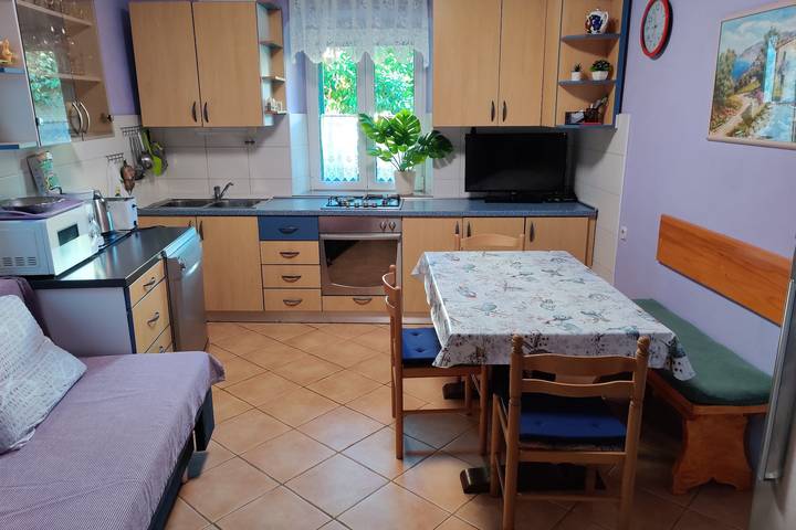 Ganze Wohnung, 2-Zimmer-Ferienwohnung mit Klima Veli Losinj, Losinj A-24154-a in Veli Losinj, Kvarner Inseln