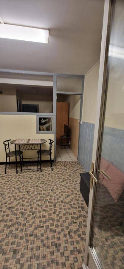 Appartement entier, One-Bedroom Apartment in Évaux-les-Bains, Région d'Aubussargues