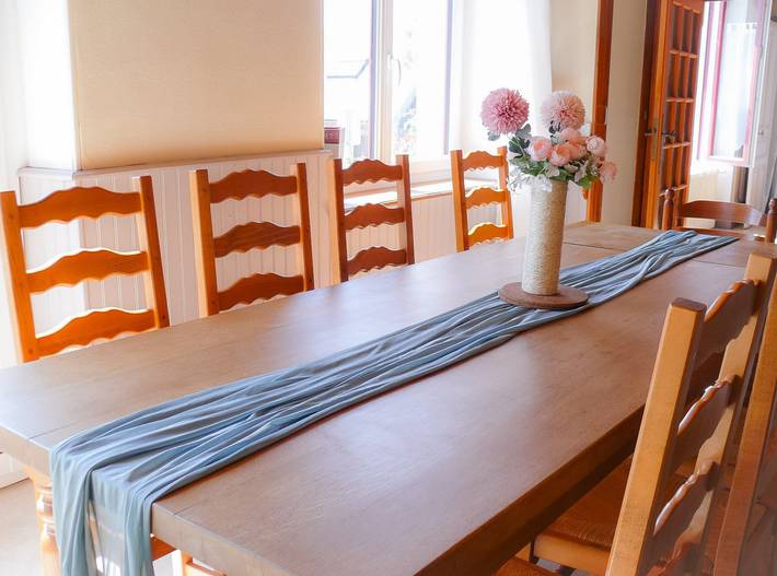 Gîte pour 11 personnes, avec jardin et terrasse, animaux acceptés dans Nièvre - 2