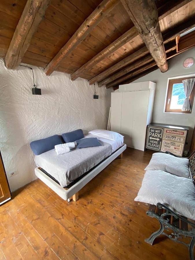 Location de vacances pour 3 personnes, avec vue et jardin dans Nesso - 4