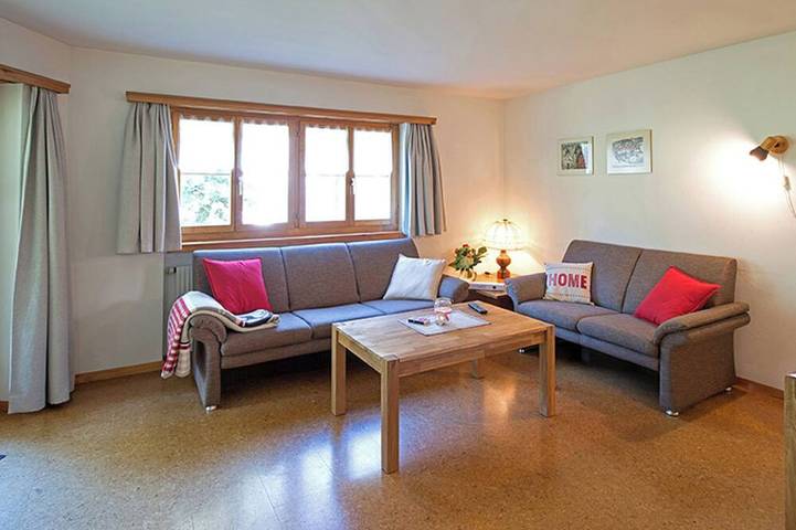 Gîte pour 5 personnes, avec balcon à Andeer - 2