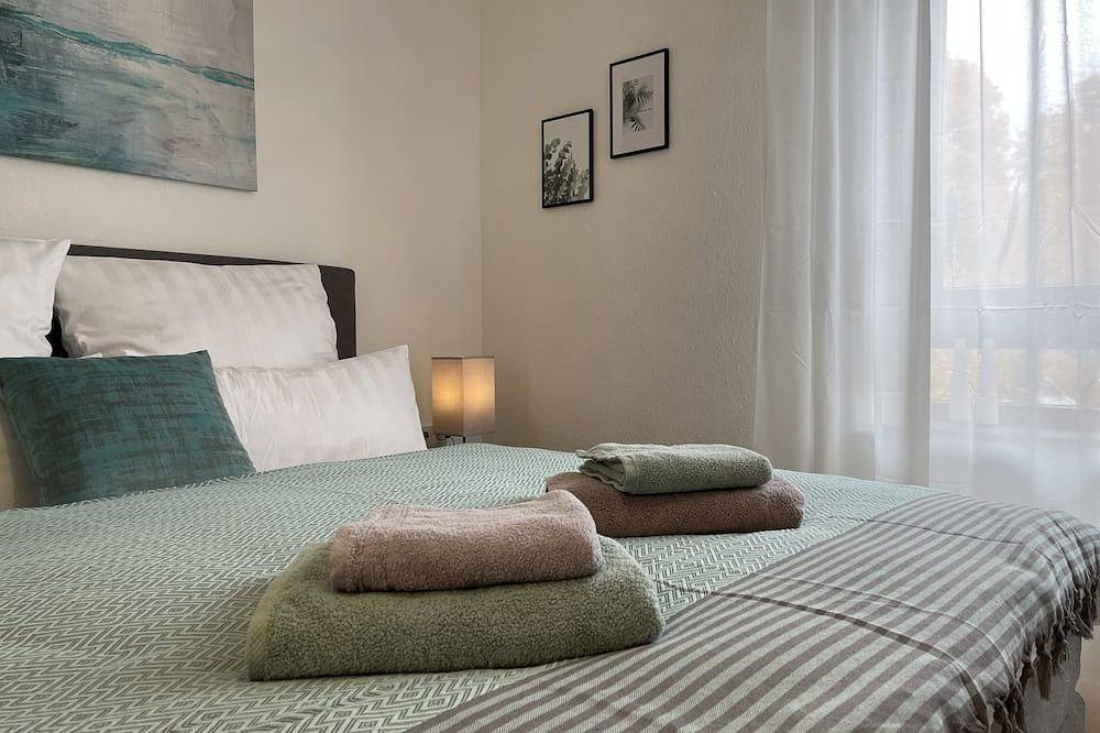 Ganze Wohnung, ☆Lamiacasa 60qm Design & Stylish I Küche+Balkon in Renningen, Nordschwarzwald
