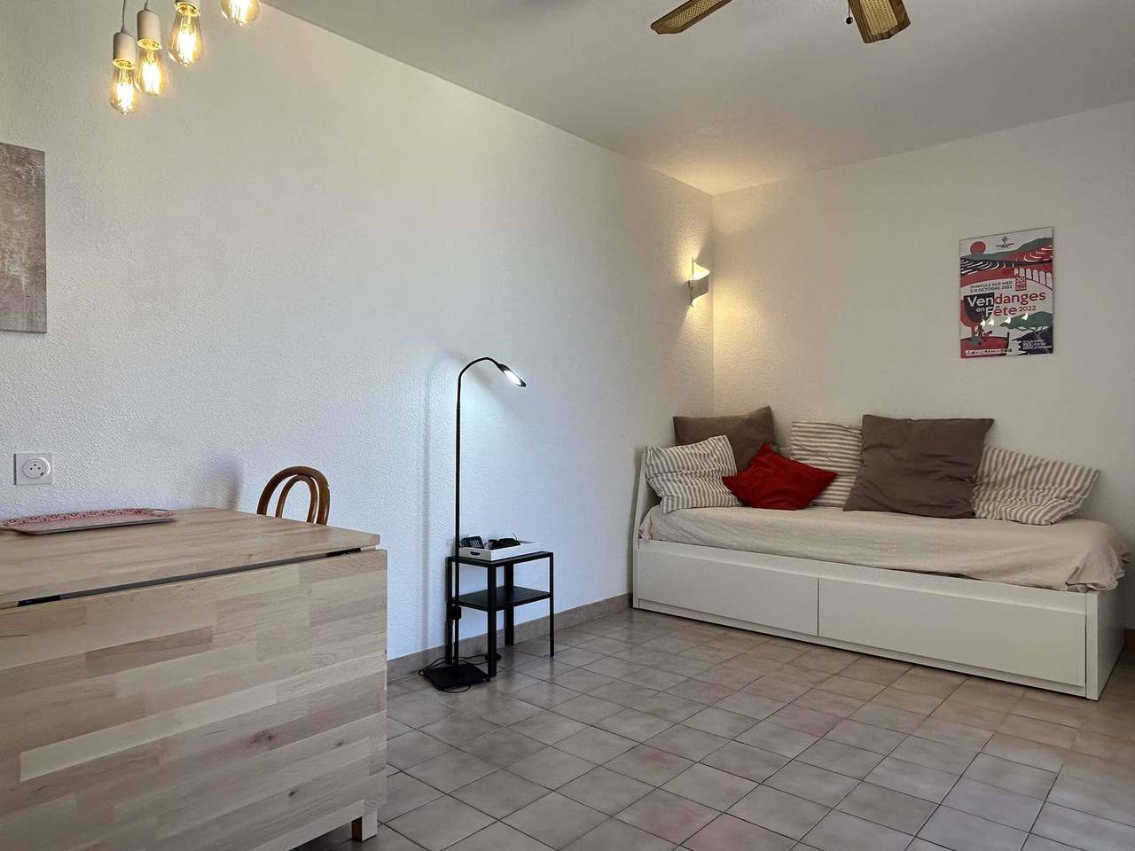 Appartement entier, Appartement studio proche port avec terrasse à Banyuls-sur-Mer in Côte Vermeille, Banyuls-sur-Mer
