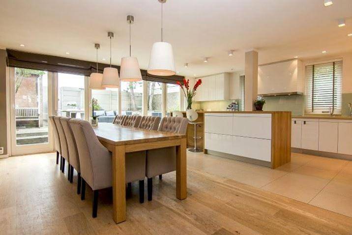 Villa voor 8 personen, met Balkon en Tuin in Zandvoort