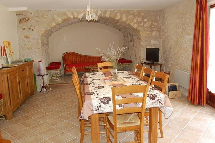 Gîte pour 4 personnes, avec Terrasse et Jardin à Cangey - 4