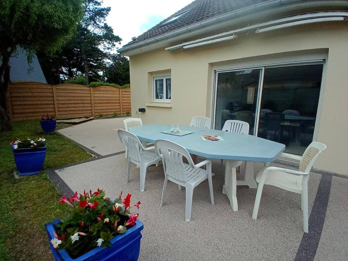Three-Bedroom House in Saint-Pair-sur-Mer, Côte de la Déroute
