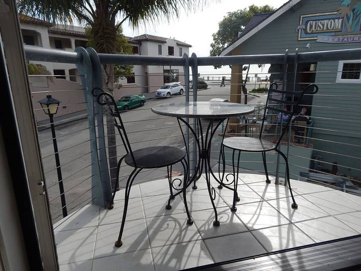 Vacation rental for 8 people, with balcony in Avila Beach