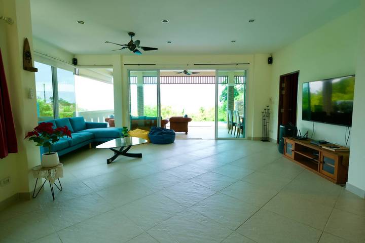 Location de vacances pour 8 personnes, avec vue ainsi que jardin et vue sur l’océan, animaux acceptés à Karon Beach - 4