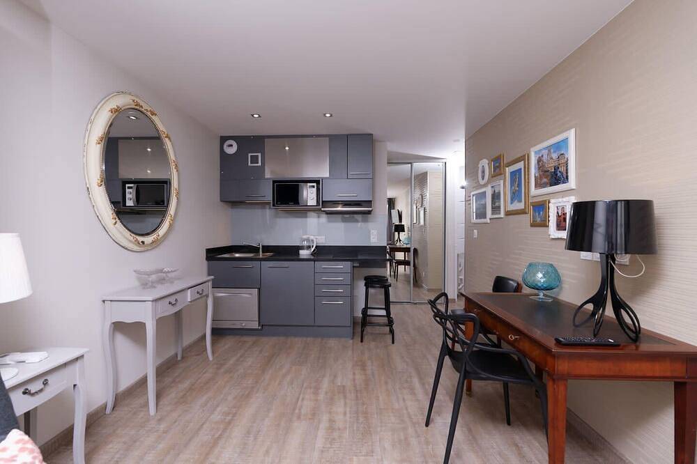 Appartement entier, Presqu'Île Studio meublé Gare Part-Dieu in Lyon, Lyon et ses environs