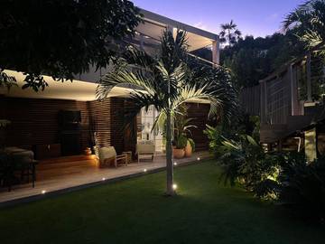 Gîte pour 2 personnes, avec terrasse ainsi que vue et jardin dans Saint-Barthélemy