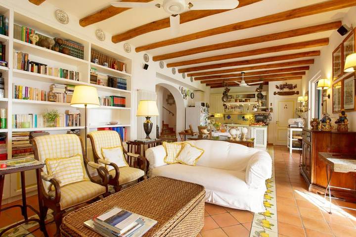 Villa für 9 Personen, mit Pool und Ausblick sowie Garten auf den Liparische Inseln - 4