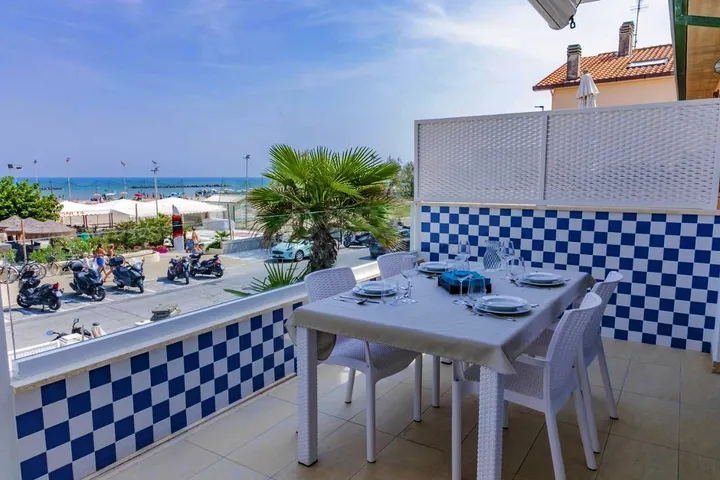 Ferienwohnung für 4 Personen, mit Ausblick und Terrasse - 1