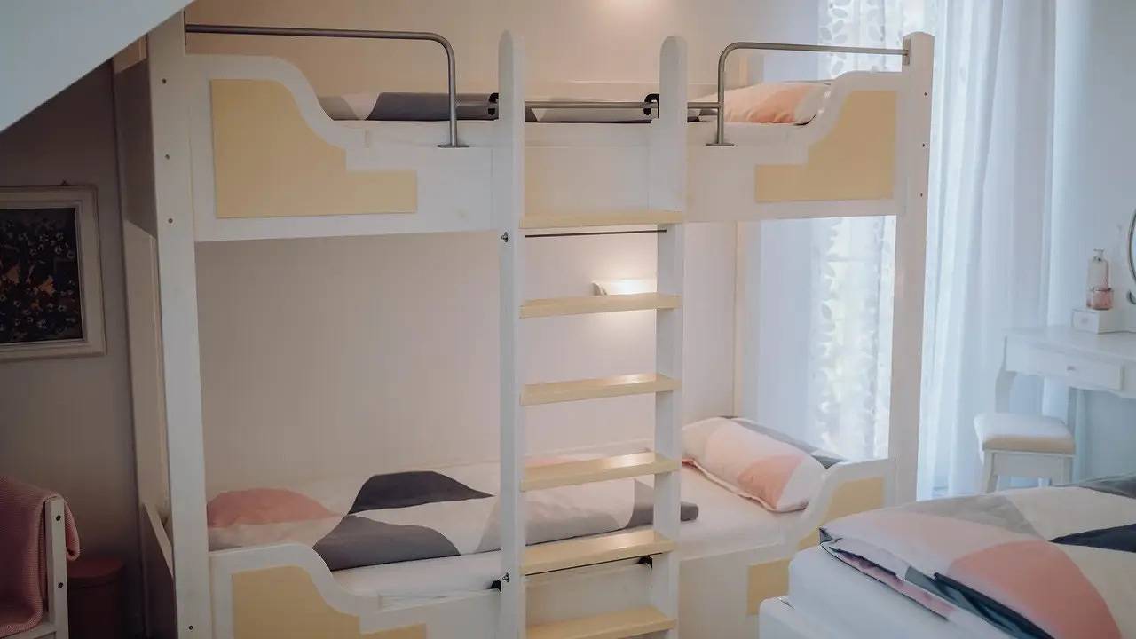 Mehrbettzimmer für 4 Personen in Rheinhausen in Rheinhausen, Südschwarzwald
