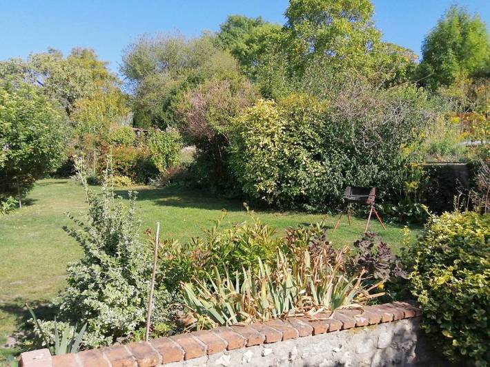 Location de vacances pour 9 personnes, avec vue et jardin à Les Andelys - 2