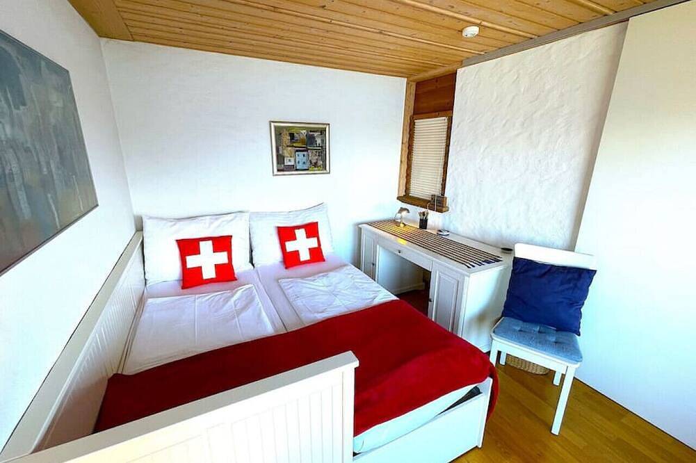 Geheel appartement, Concierge, Lake Thun/Alps Scenic Views by Swisshut in Sigriswil, Meer van Thun