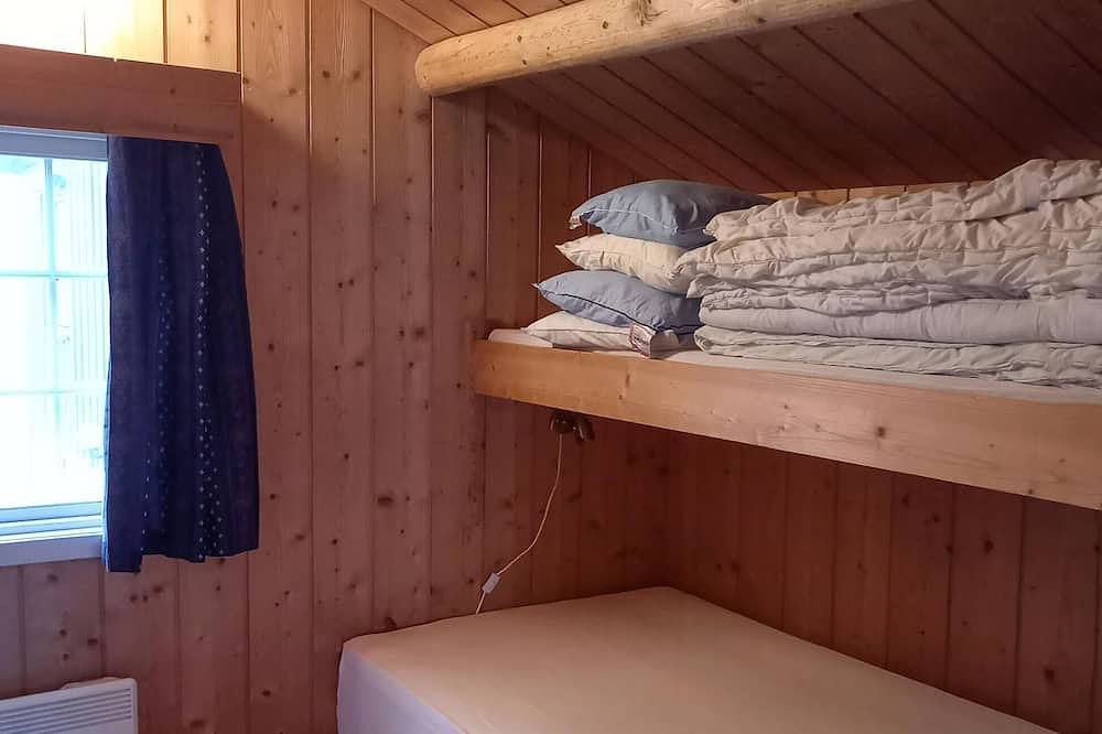 2 bedroom cozy home in Tyinkrysset in Tyin-Filefjell, Vang