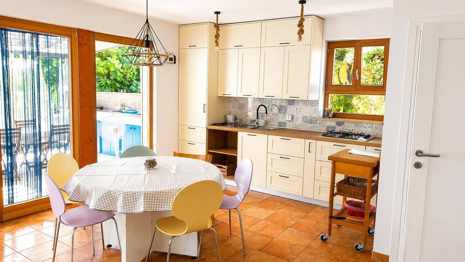 Villa Enjoy – a soli 30 m dalla spiaggia, casa ecologica con giardino privato e Wi-Fi in Dignano (Grad), Costa meridionale dell´Istria