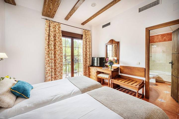 Hotel para 2 personas en Sierra de Cazorla - 2