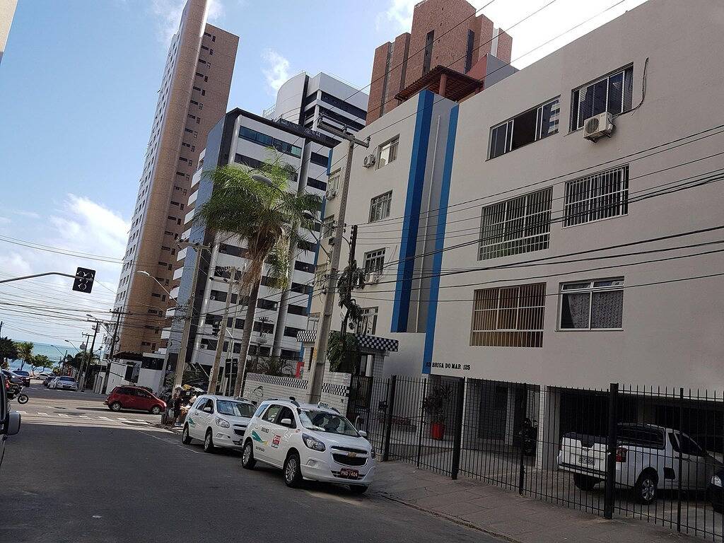 Ganze Wohnung, Ihr Zuhause Aussen 150 Meter von der Avenida Beira Mar entfernt in Fortaleza, Litoral Cearense