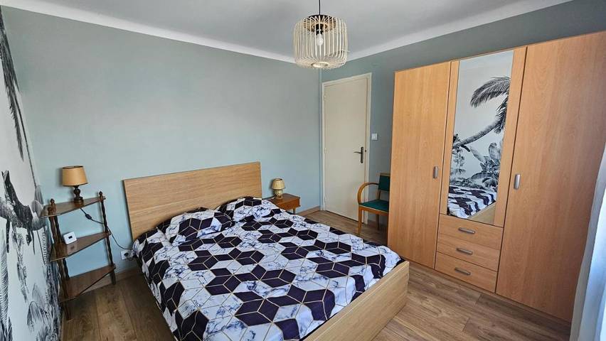 Location de vacances pour 6 personnes, avec jardin, animaux acceptés à Saint-Estève - 4
