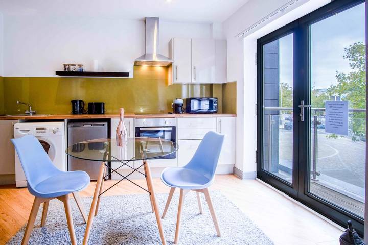 Gîte pour 2 personnes, avec balcon à Swansea - 3