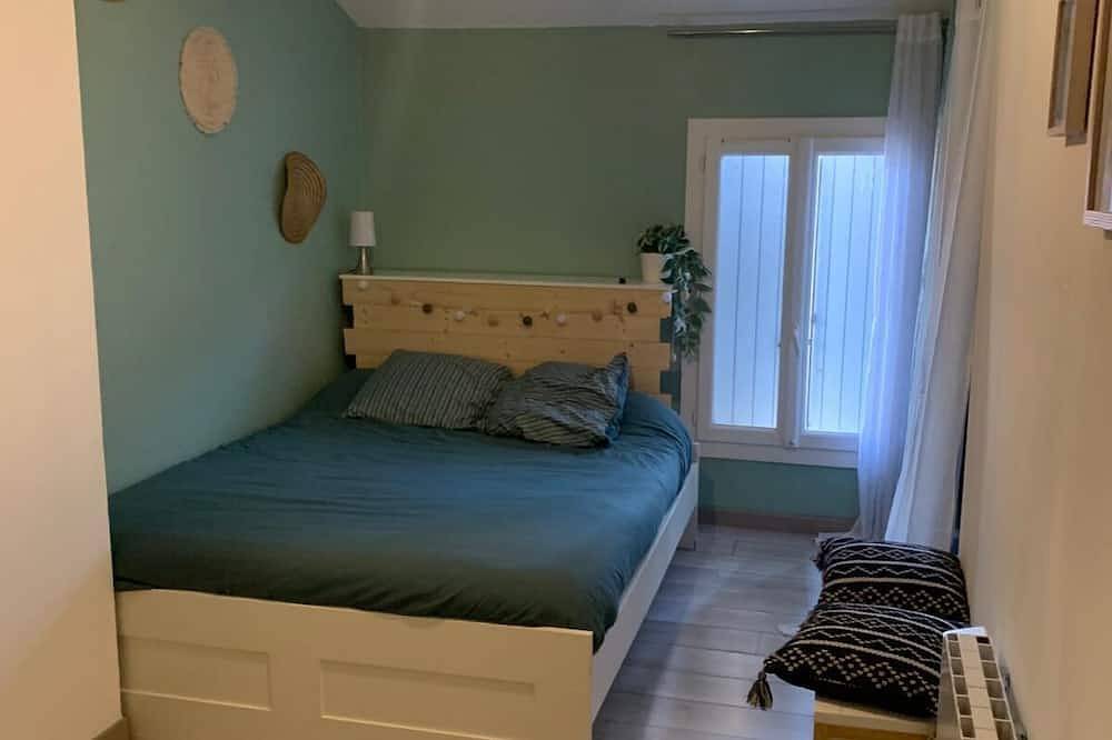Charming house in Remoulins, Nimes und Umgebung