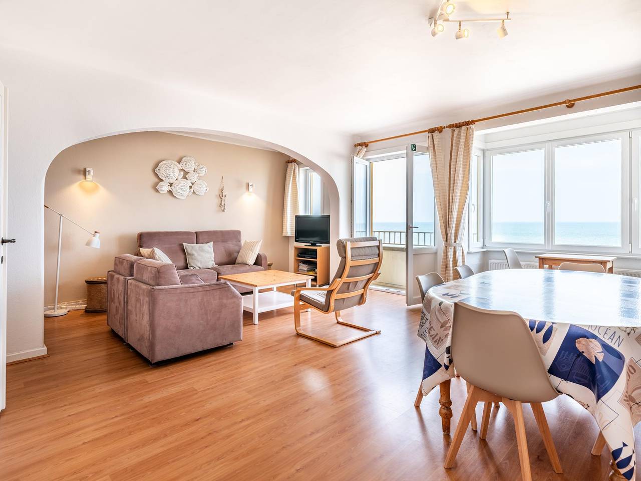 Appartement entier, Appartement spacieux avec vue sur la mer in Coxyde-les-Bains, Coxyde