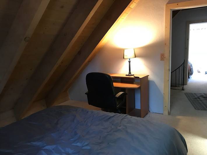 Vacation rental for 6 people, with yard and terrace as well as hot tub by Lake Tahoe