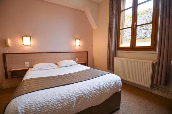 Hôtel pour 2 personnes, avec terrasse, animaux acceptés à Bar-sur-Seine - 4