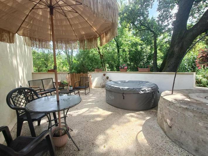 Gîte pour 2 personnes, avec jacuzzi et jardin à Saint-Just-d'Ardèche - 4