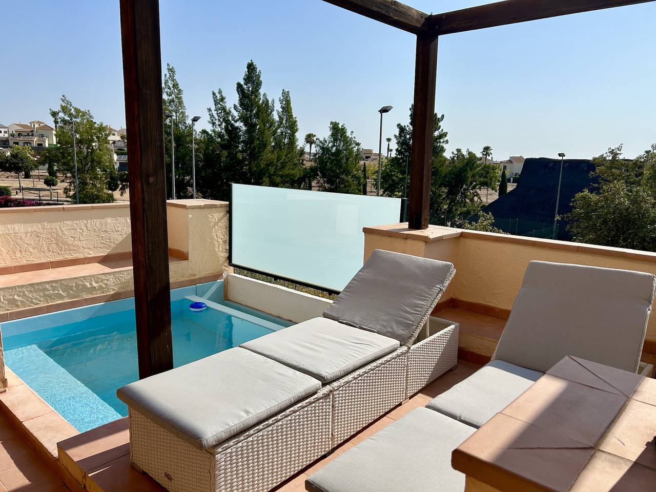 Hel leilighet, Ferieleilighet for 6 personer med badebasseng in Hacienda del alamo, Fuente Alamo de Murcia