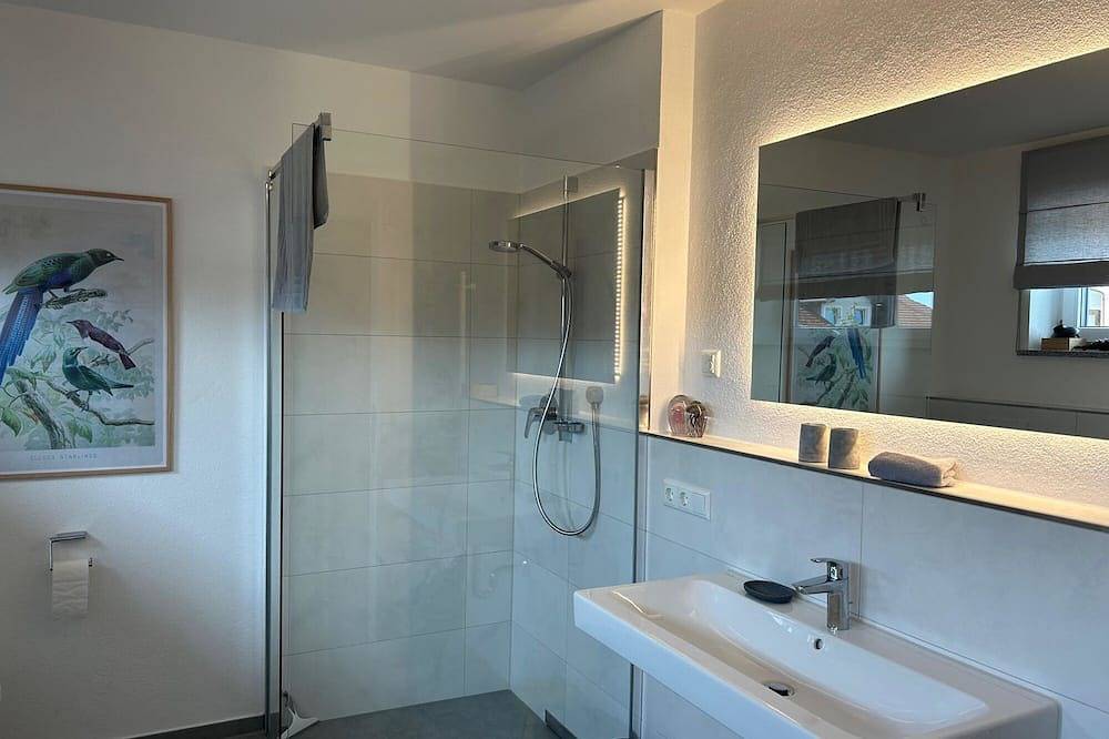 Ganze Wohnung, Ferienwohnung/App. für 5 Gäste mit 112m² in Breitbrunn am Chiemsee in Breitbrunn am Chiemsee, Chiemsee