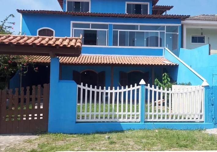 Casas e apartamentos de temporada para 12 pessoas, com vista e terraço em Casimiro de Abreu