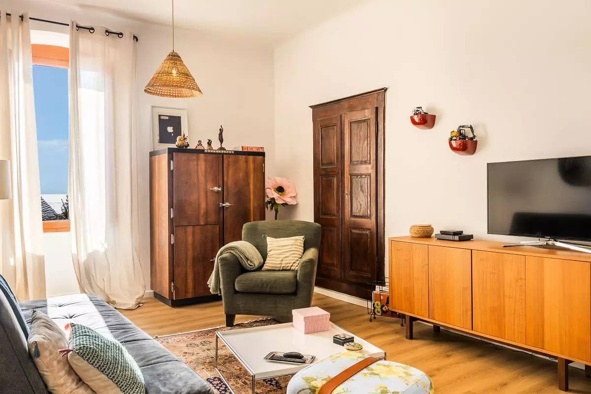 Appartamento intero, Appartamenti per 4 persone in Erbalunga, Brando