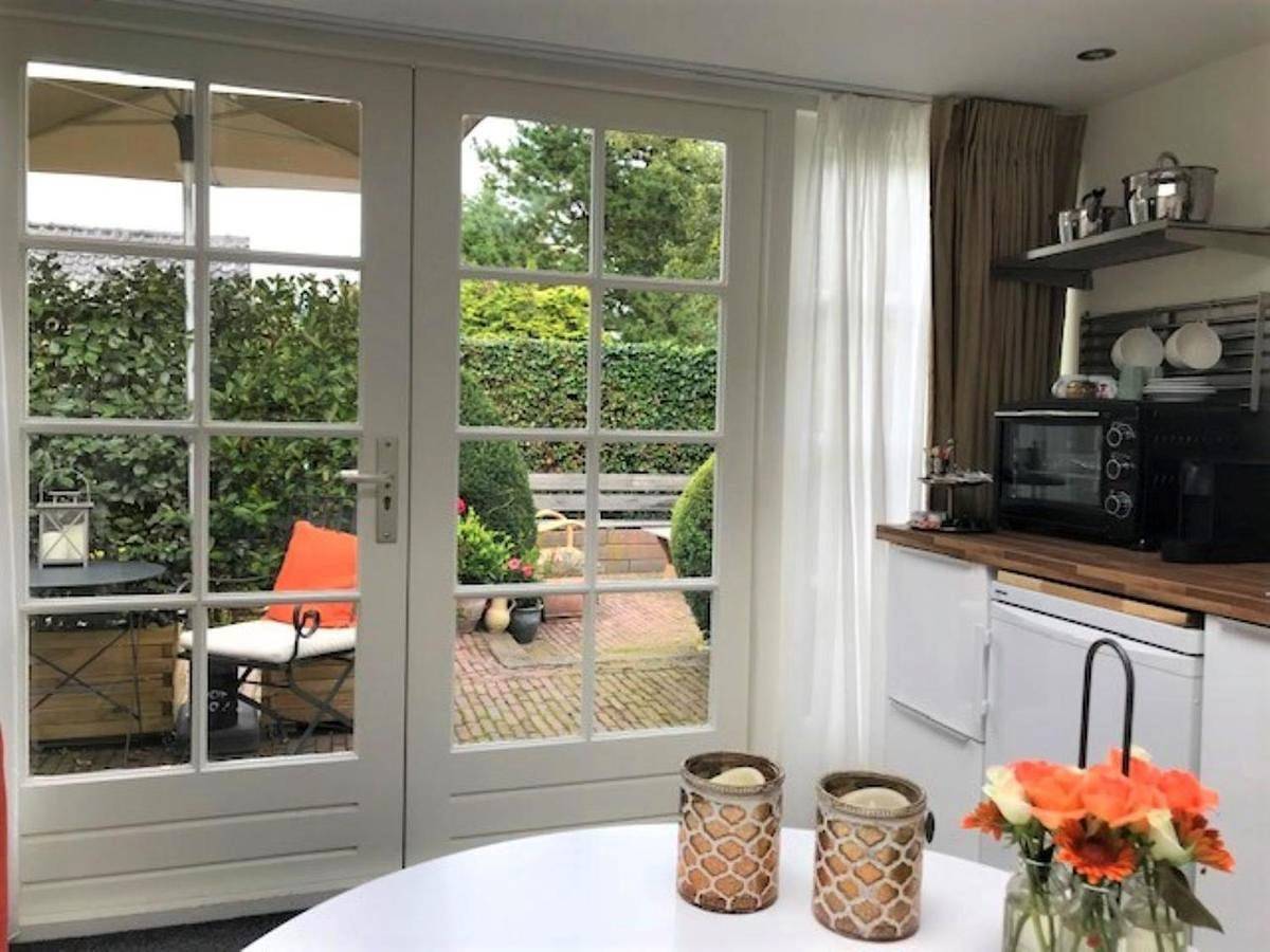 B&B Ereprijs in Kijkduin, La Haye