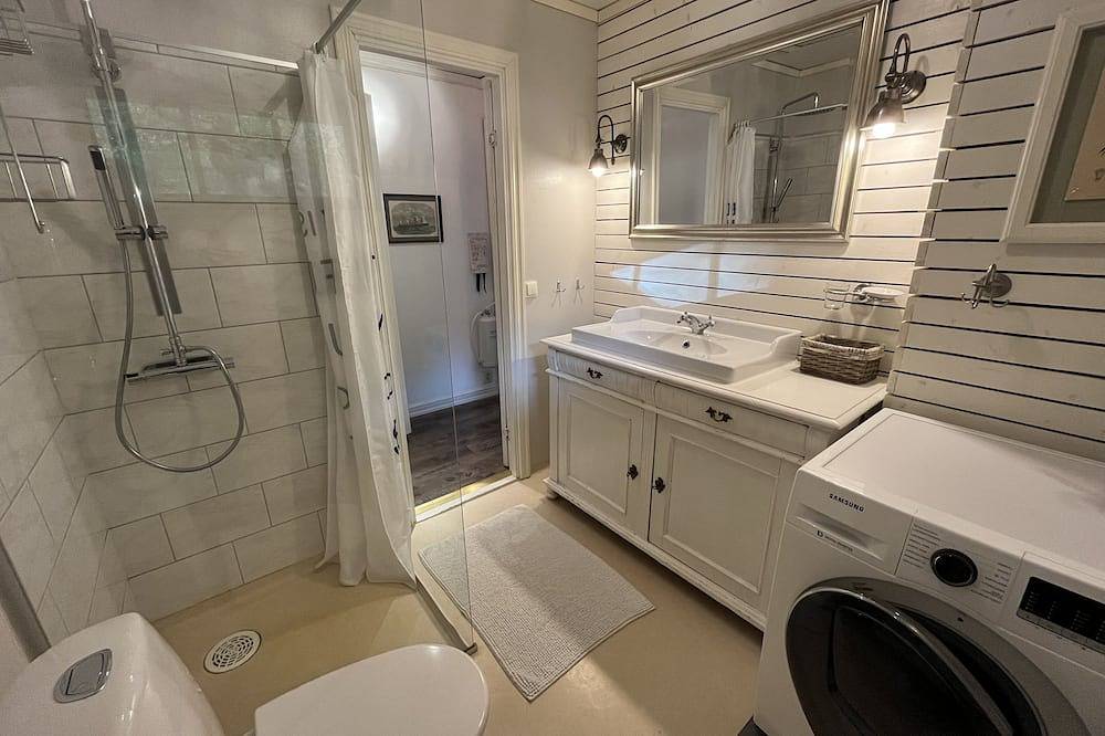 Ganze Wohnung, Ländliche Wohnung in schöner Umgebung am Saxtorp See in Kävlinge, Skane