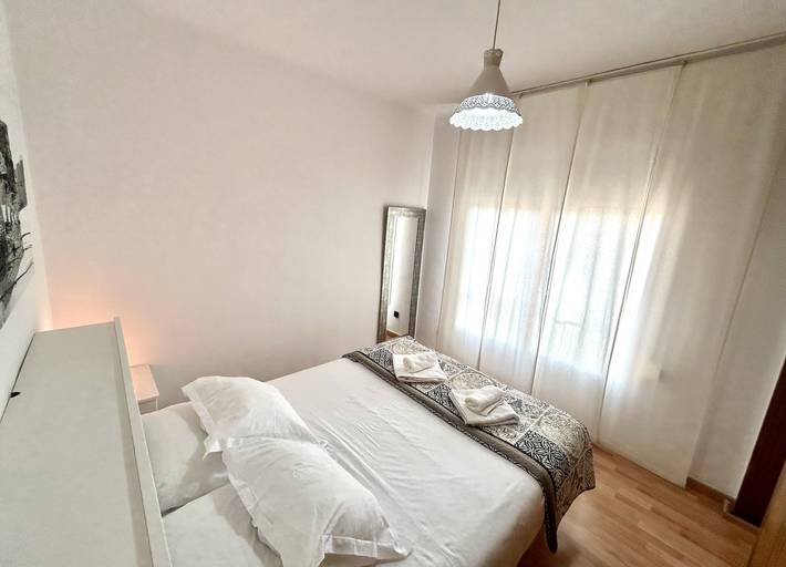 Ganze Wohnung, Schönes Apartment La Sagrera – In einer sehr ruhigen Gegend und gut angebunden in Barcelona Zentrum, Barcelona