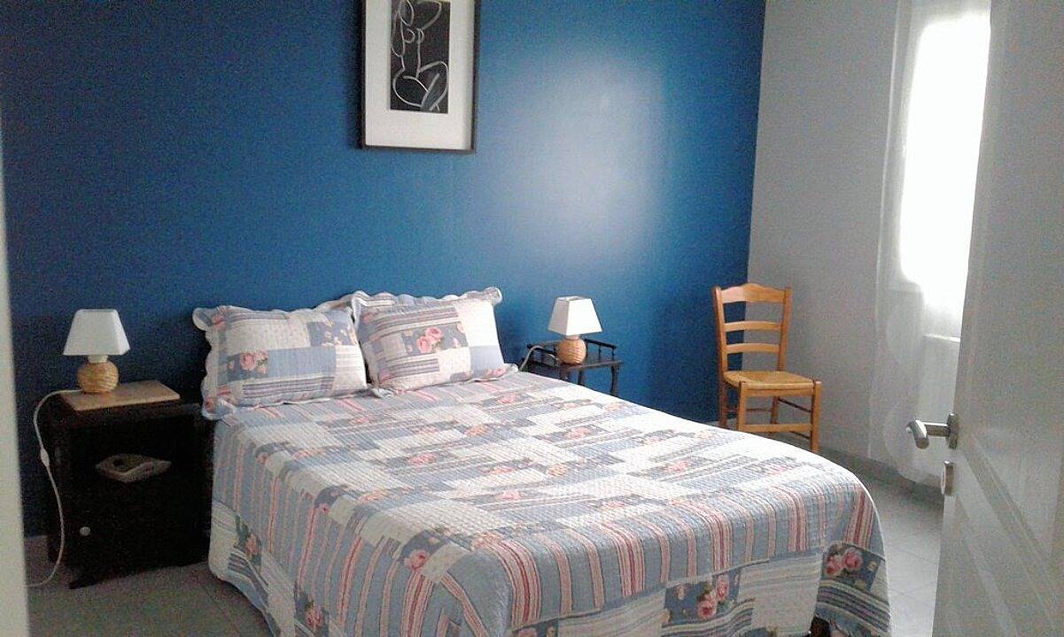 Chambres d'hôtes les Loges - Chambre bleue in Luzy, Morvan Regional Nature Park