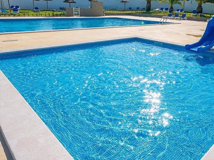 Camping Orbitur Valverde - Bungalow 2 personen - Atlantico 2 Pers, 21m2, 2 Zimmer, 1 Schlafzimmer in Luz, Faro Distrikt