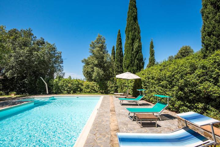 Podere Giardino Wine & Bed – Melograno: Landelijk Appartement met Zwembad, Wi-Fi, Airco in Montalcino, Val d'Orcia
