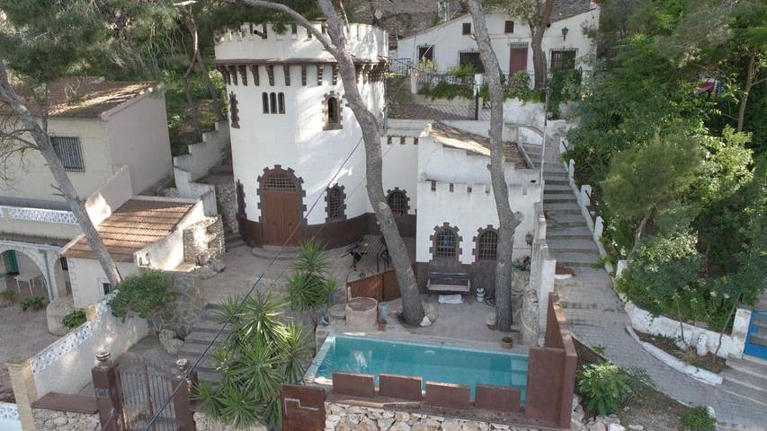 Casa rural para 7 personas, con jardín además de piscina y vistas en Yecla  - 3