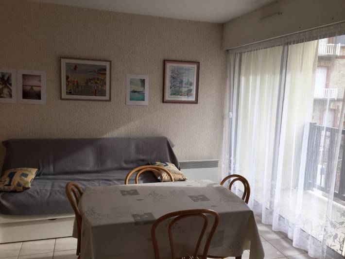 Gîte pour 4 personnes, avec balcon à Villers-sur-Mer - 2
