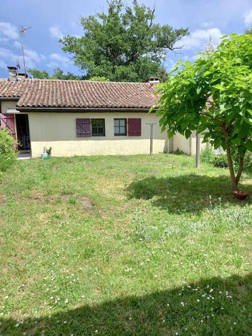 Location de vacances pour 6 personnes, avec vue et terrasse à Uza - 3