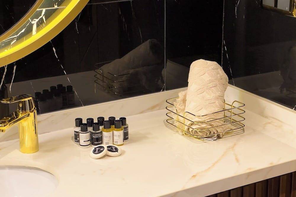 Hel lejlighed, Apartment 1+1 Qoople Legend B27 100 m from the sea in Alanya, Antalya (provins)