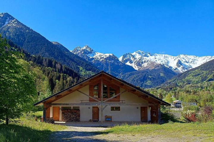 Gîte pour 3 personnes, avec Terrasse et Jardin