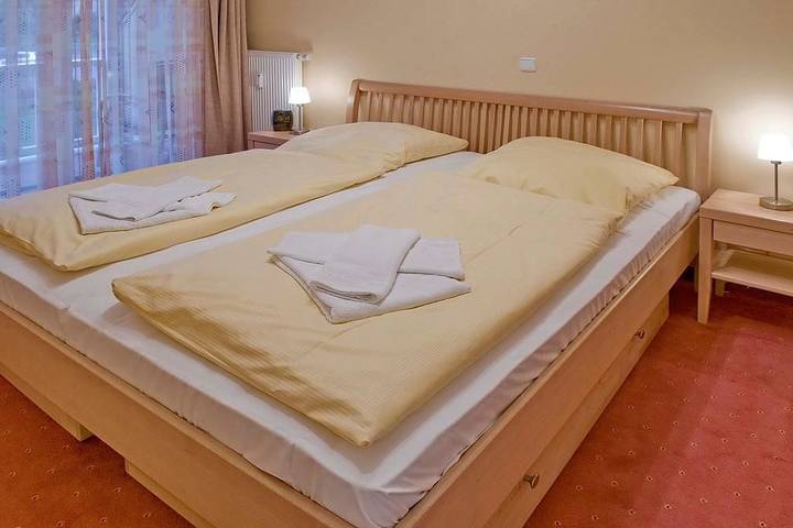 Ferienwohnung für 4 Personen, mit Balkon und Sauna in Kühlungsborn - 3