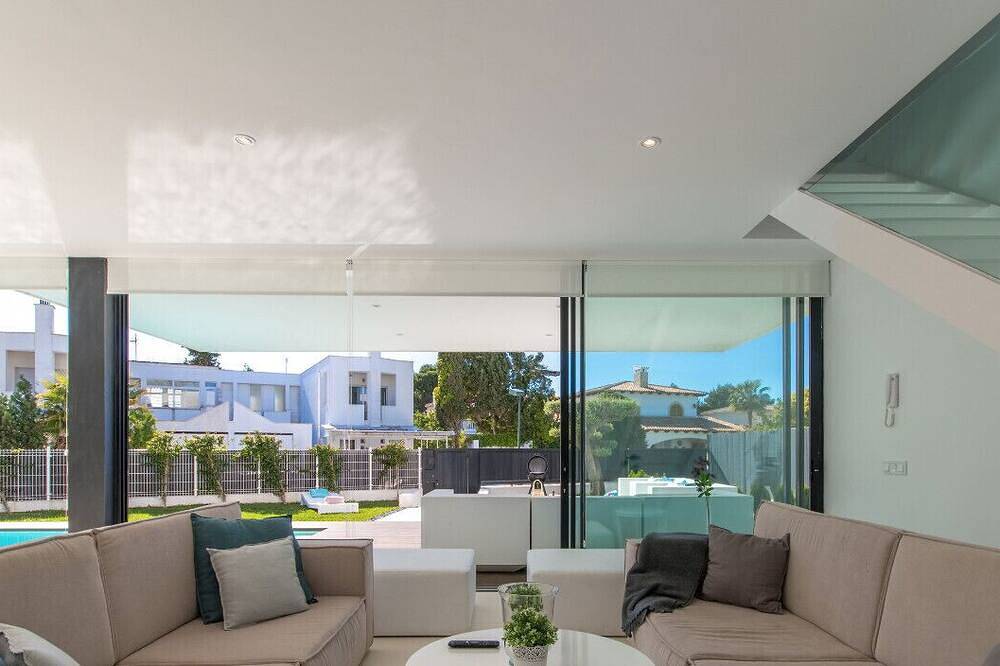 High End Villa in Muro Beach with Private Pool in Playa de Muro, Muro