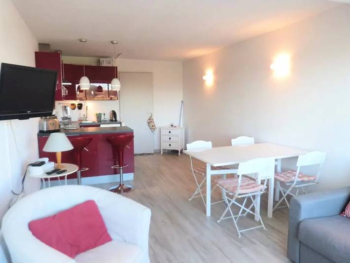 Gîte pour 4 personnes, avec vue et piscine dans Port Cogolin - 3