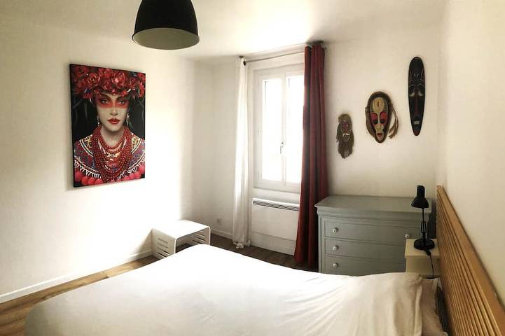Apartamento entero, Apartment 2*, place Saint Priest, floor 1 in Cahors, Quercy