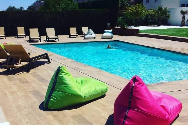Ferienwohnung für 5 Personen, mit Pool und Garten in Platja es Figueral